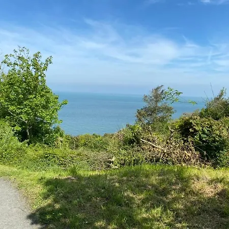 In 别墅 滨海图维列