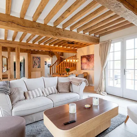 In * Trouville-sur-Mer